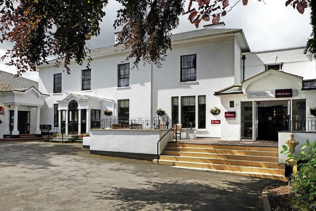 Stafford South Hatherton Hotel Penkridge Bagian luar foto
